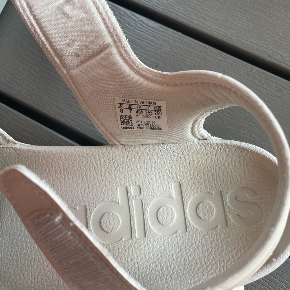 Adidas slides slippers 8 champagne sandals 7.5 - Picture 2 of 11